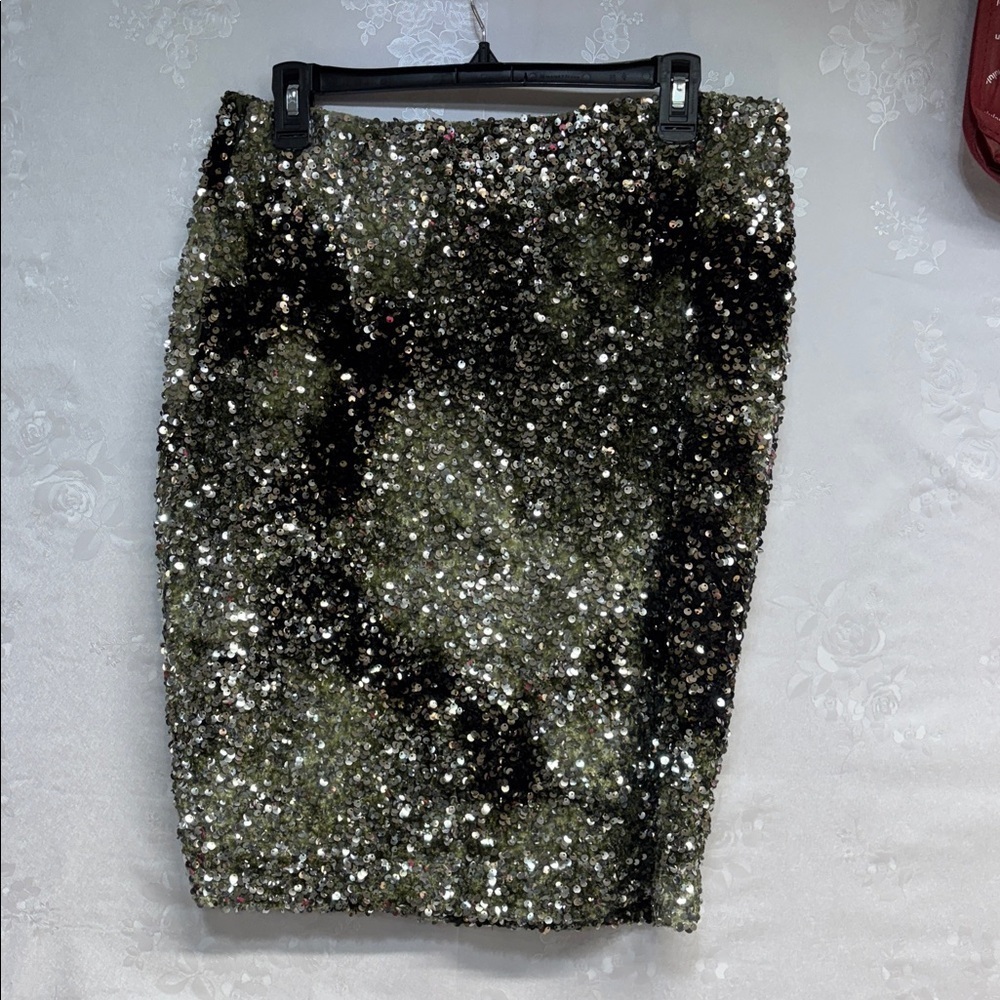 HUGO Boss  Black and Silver GREEN Ombre SEQUENCE  BACK ZIP UP lined SKIRT XL - Picture 3 of 9
